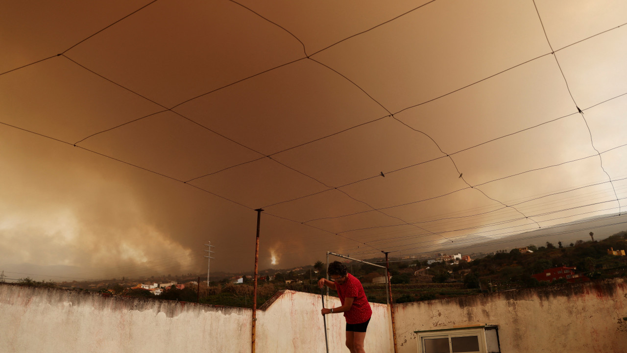 Incendio en Tenerife afecta ya a 12 municipios de la isla española