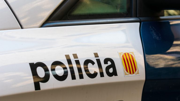Detenidos cuatro jóvenes por agresión violenta a otro niño en Barcelona