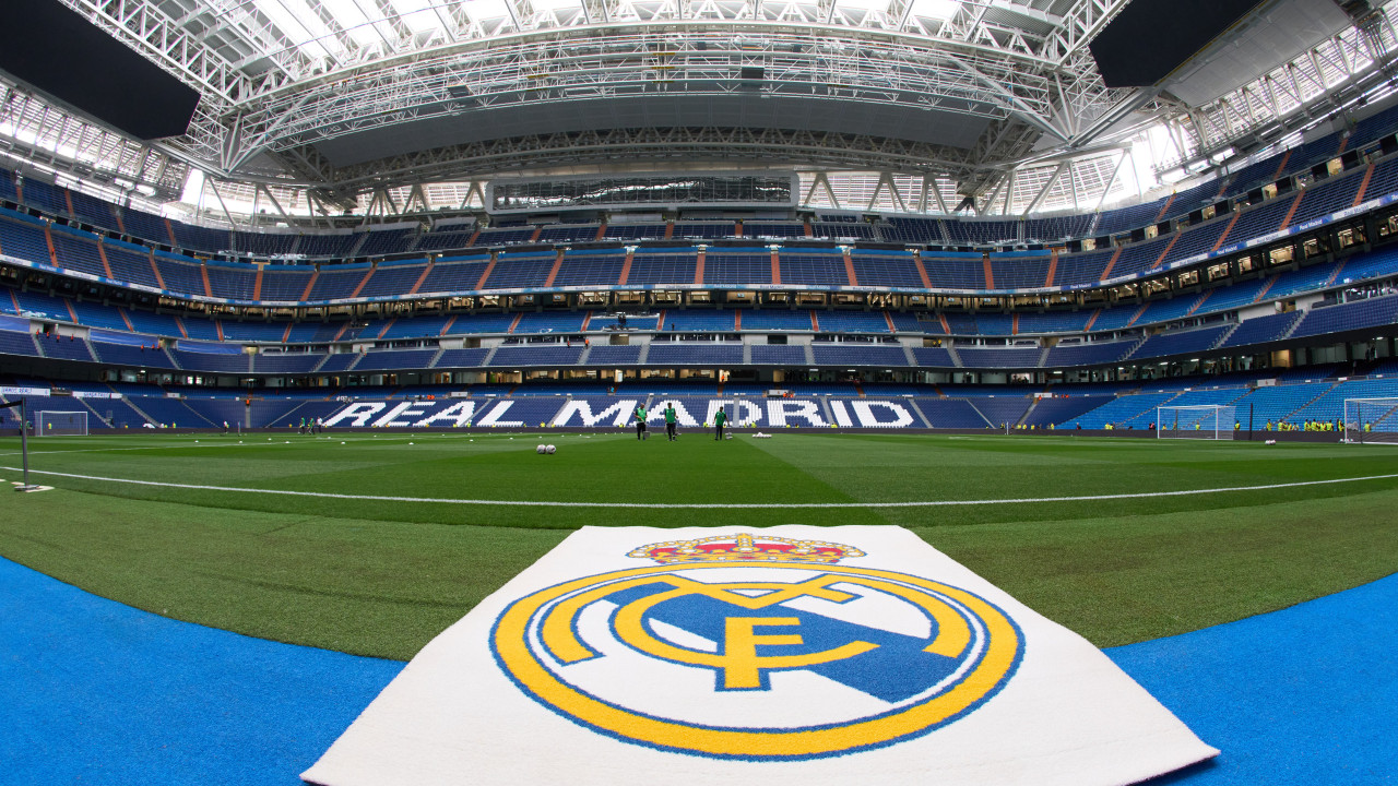 Escándalo sexual en el Real Madrid.  El Mundo informa de una segunda víctima