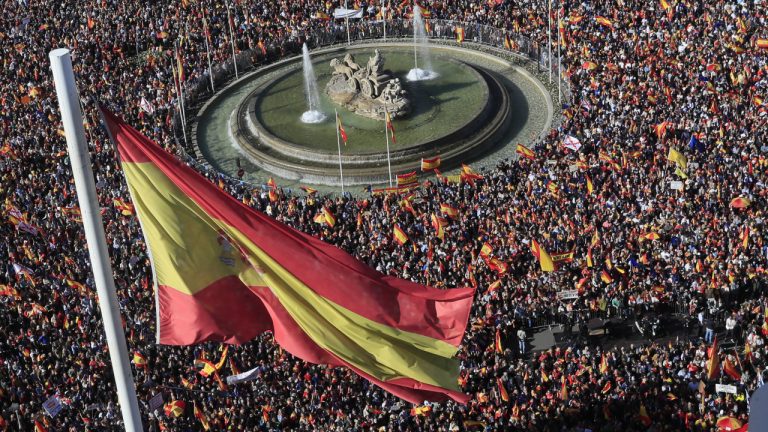Amnistía para los independentistas saca a 170.000 personas a las calles de Madrid