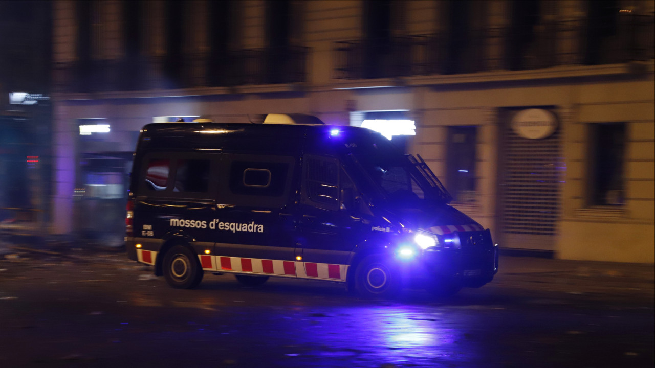 Mujer embarazada y marido apuñalados en su casa en España.  El hombre murió
