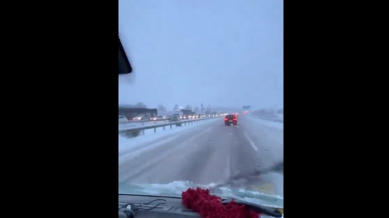 Más de 600 conductores españoles atrapados por la nieve en el paso de ‘Juan’