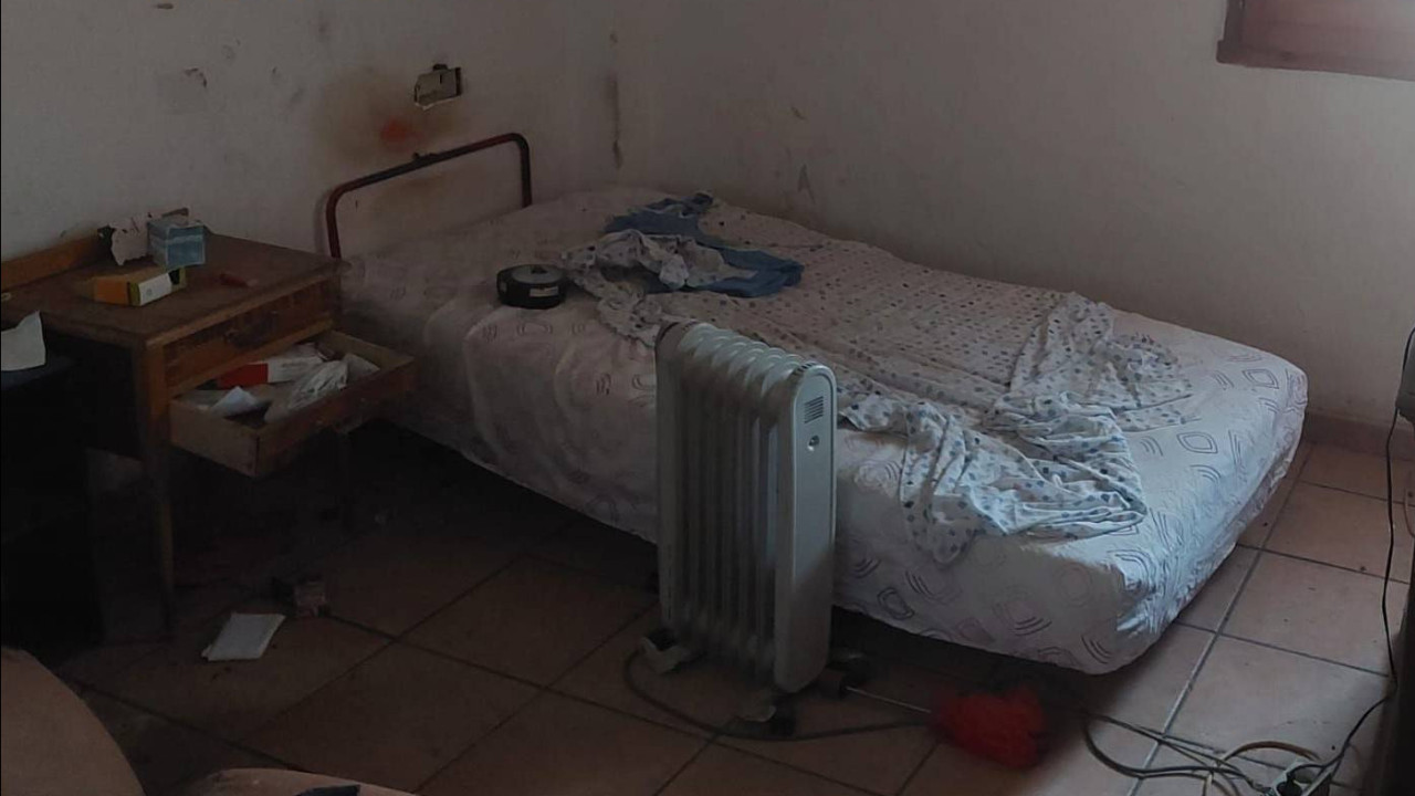 Menor desnutrido escondido en una casa deshabitada de Valencia.  Hay 4 detenidos
