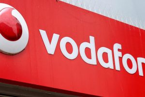 Telecomunicaciones: Madrid da luz verde a la venta de Vodafone España al fondo Zegona