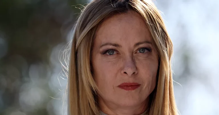 Italia: Giorgia Meloni dice su “respeto” por Marine Le Pen pero se abstiene de comentar sobre su destino judicial