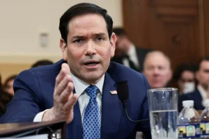 Marco Rubio teme el riesgo de una «escalada» en la guerra de Ucrania tras el ataque con drones en San Petersburgo