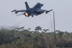 Taiwán: dos muertos en accidente aéreo durante entrenamiento militar