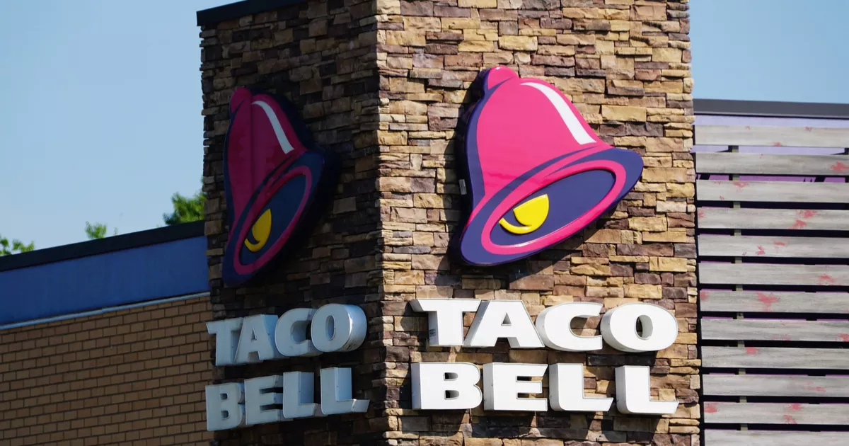 Estados Unidos: la marca de comida rápida Taco Bell prohíbe su ensalada tras varios casos de infecciones intestinales