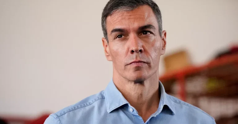 Incendios en España: Pedro Sánchez pide una cultura de «prevención» de la población para «reaccionar» mejor ante los incendios