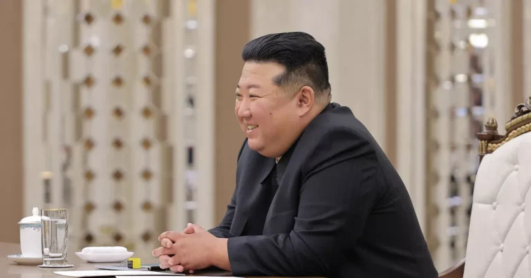 Ministro de Asuntos Exteriores de Corea del Norte en visita oficial a Rusia