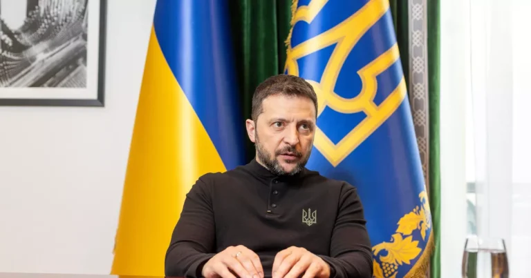 Ucrania: Volodymyr Zelensky dice que habló con los emisarios de Donald Trump para “revitalizar la diplomacia”