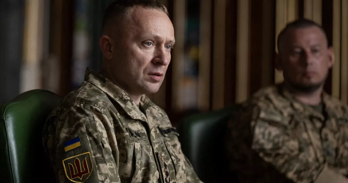 ¿Quién es Mykhailo Drapaty, este general y reformador de sangre fría impulsado a la cabeza de los ejércitos ucranianos?