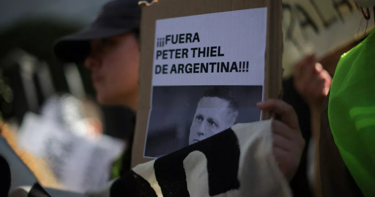 Argentina: manifestación contra el cofundador de Palantir