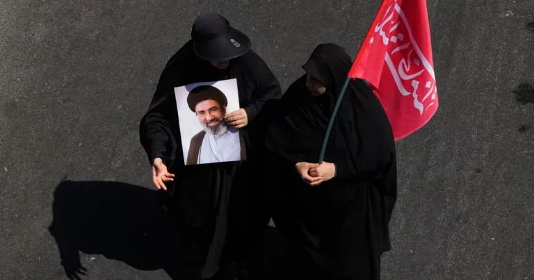 Consejo Supremo, Pasdarans, ejército… El poder iraní adquiere nuevas caras