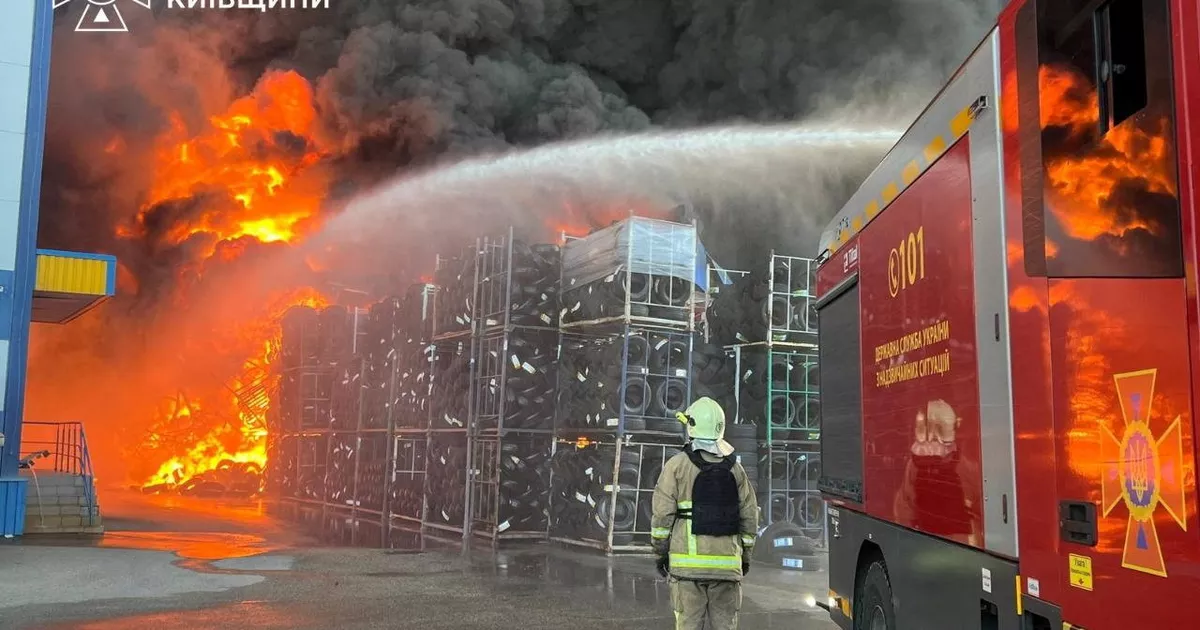 Guerra en Ucrania: asciende a 38 el número de muertos por el ataque a un depósito de municiones cerca de Kiev, la zona “contaminada”