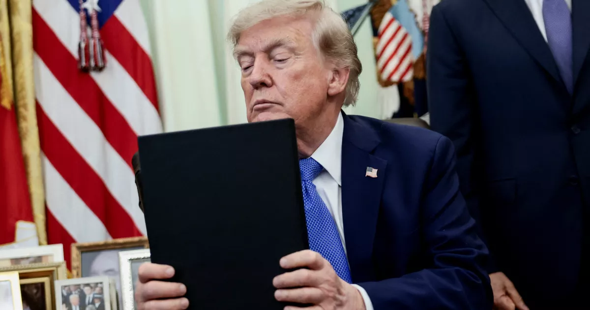 “La eliminación del pasado también corre el riesgo de tener consecuencias en el presente”: un decreto histórico de Donald Trump preocupa a los nativos americanos