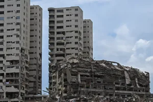“Vamos a presentar denuncias”: en Venezuela, familiares de migrantes expulsados ​​por Estados Unidos y muertos en el terremoto exigen disculpas