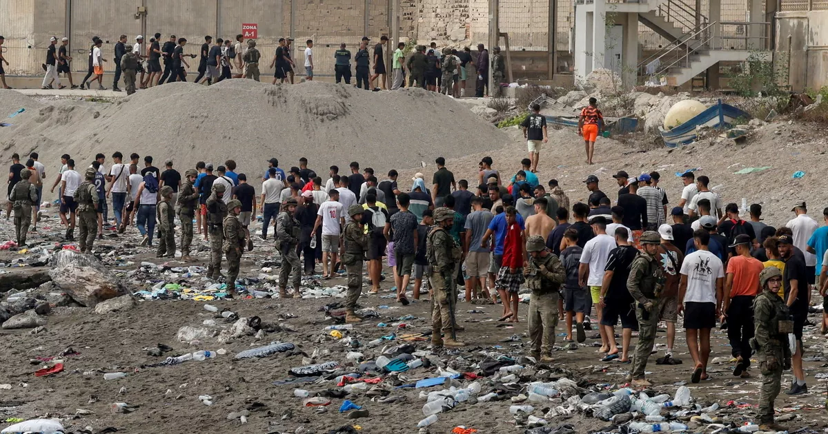 Crisis migratoria en Ceuta: la prensa española culpa a Marruecos
