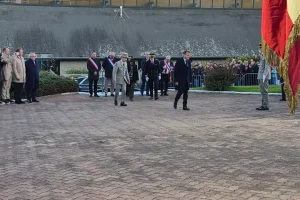 El acuerdo sobre Groenlandia “ayuda a calmar los ánimos” y “reafirma la soberanía danesa”, felicita Emmanuel Macron