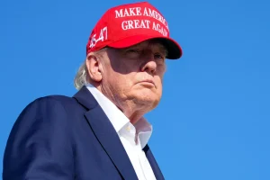 “Entre las tropas del Imperio y los nazis”: presentados por Trump, los futuros equipos de las fuerzas espaciales estadounidenses están inspirados en una película satírica