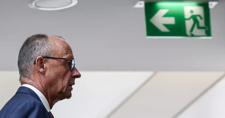 Rusia ve en Alemania una búsqueda de una “alternativa” política tras las derrotas electorales del canciller Friedrich Merz