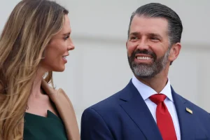 Trump afirma que su hijo le dijo que le devolvería las festividades pagadas por el oligarca ruso cercano a Putin