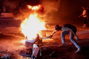 Vietnam, Pakistán, Kenia… Ante el aumento de los precios del combustible, la ira se extiende por todo el mundo