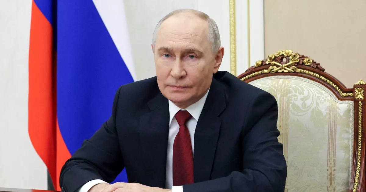 Vladimir Putin llama a los rusos a votar para “contribuir a la victoria” en Ucrania