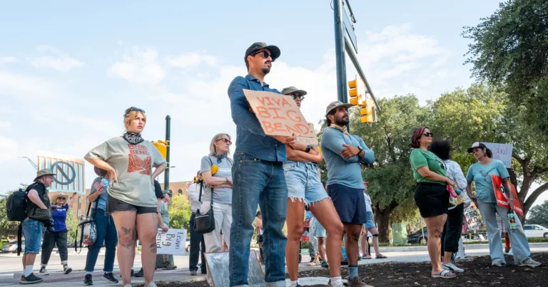 Cerca de la frontera entre Estados Unidos y México, Texas se moviliza contra el muro de Trump