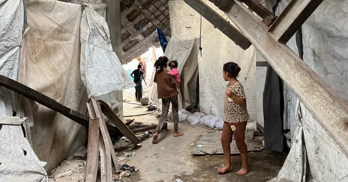 En Gaza, tres años después del 7 de octubre, vivos y muertos siguen prisioneros de las ruinas