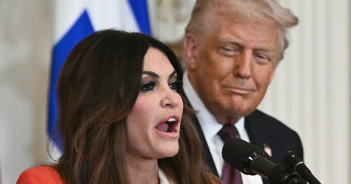 Estados Unidos: Donald Trump pide la dimisión del embajador de Estados Unidos en Grecia