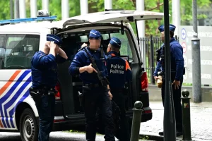“La consternación y la tristeza son inmensas”: un policía murió en Bruselas durante una intervención vinculada a un robo de coche