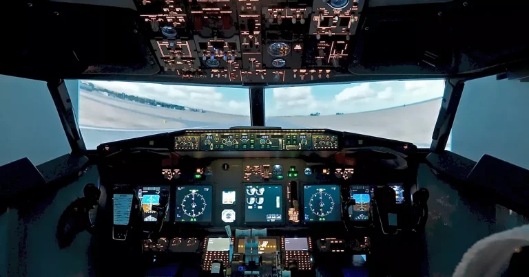 Piloto automático, controles interrumpidos, pérdida de altitud: ¿cómo pudo caer tan repentinamente el avión de Flydubai con destino a Tel Aviv?